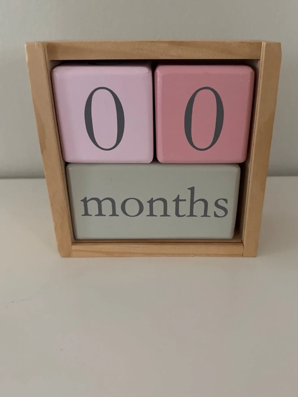 Neutral Wooden Baby Milestone Blocks - Pink & Light Pink gray week month